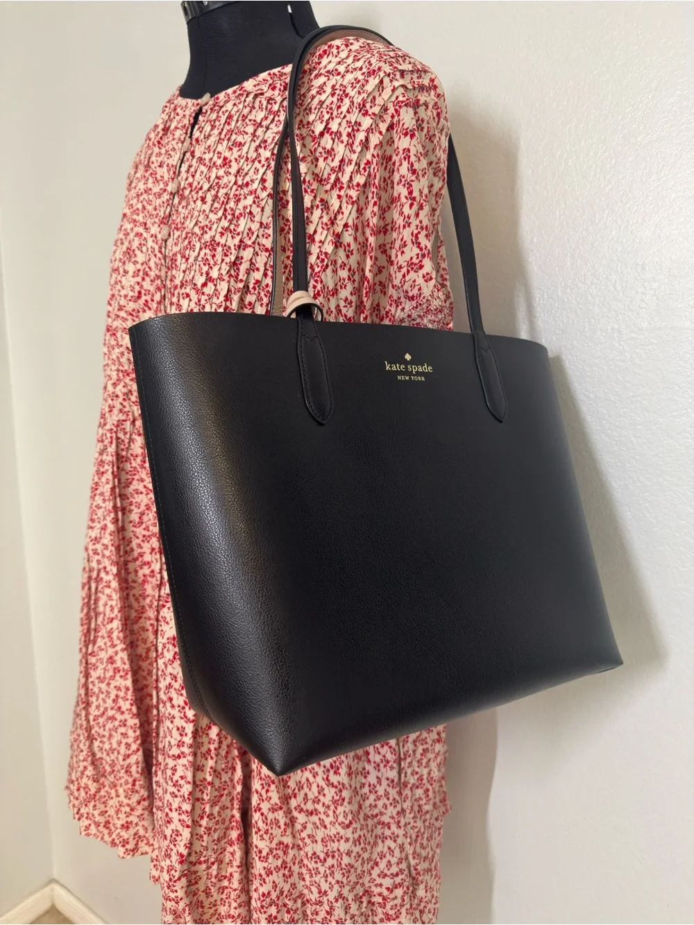 Kate Spade New York Black Reversible Tote | Black/Beige| Large Everyday Bag
